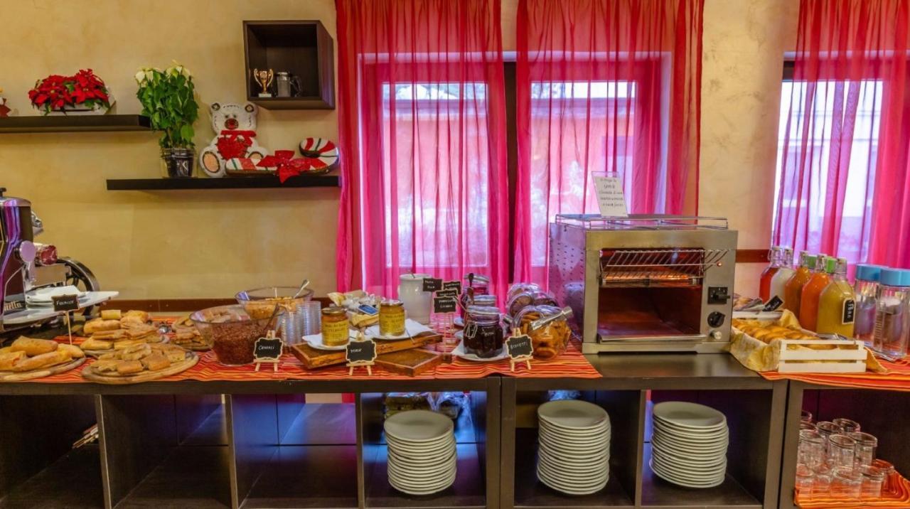 Hotel Miletto San Massimo  Buitenkant foto
